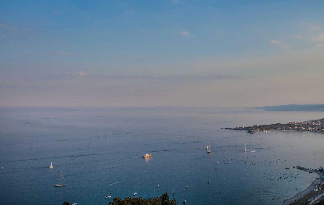 Skyline Appartament Taormina Exteriör bild